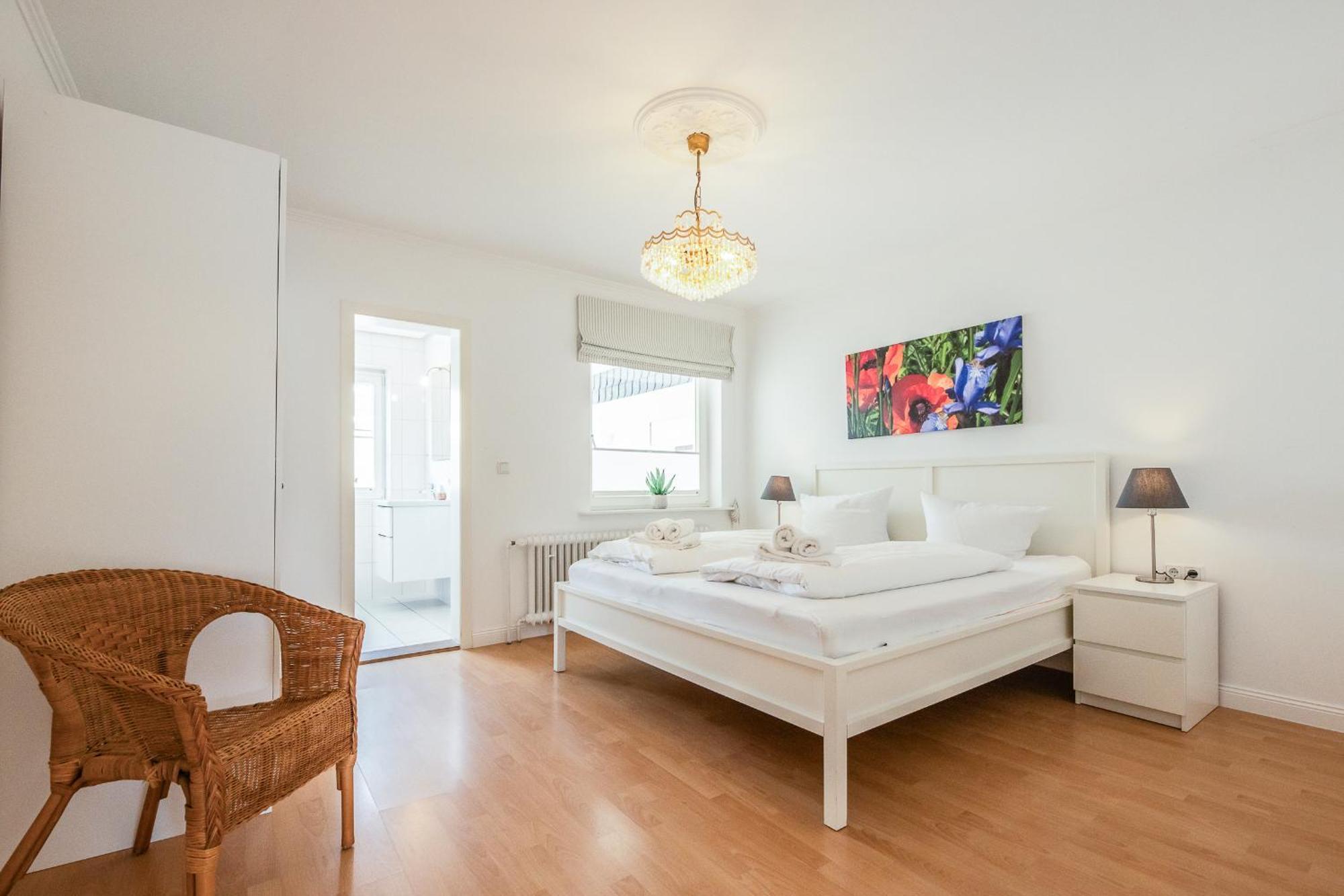 Olivia Apartment